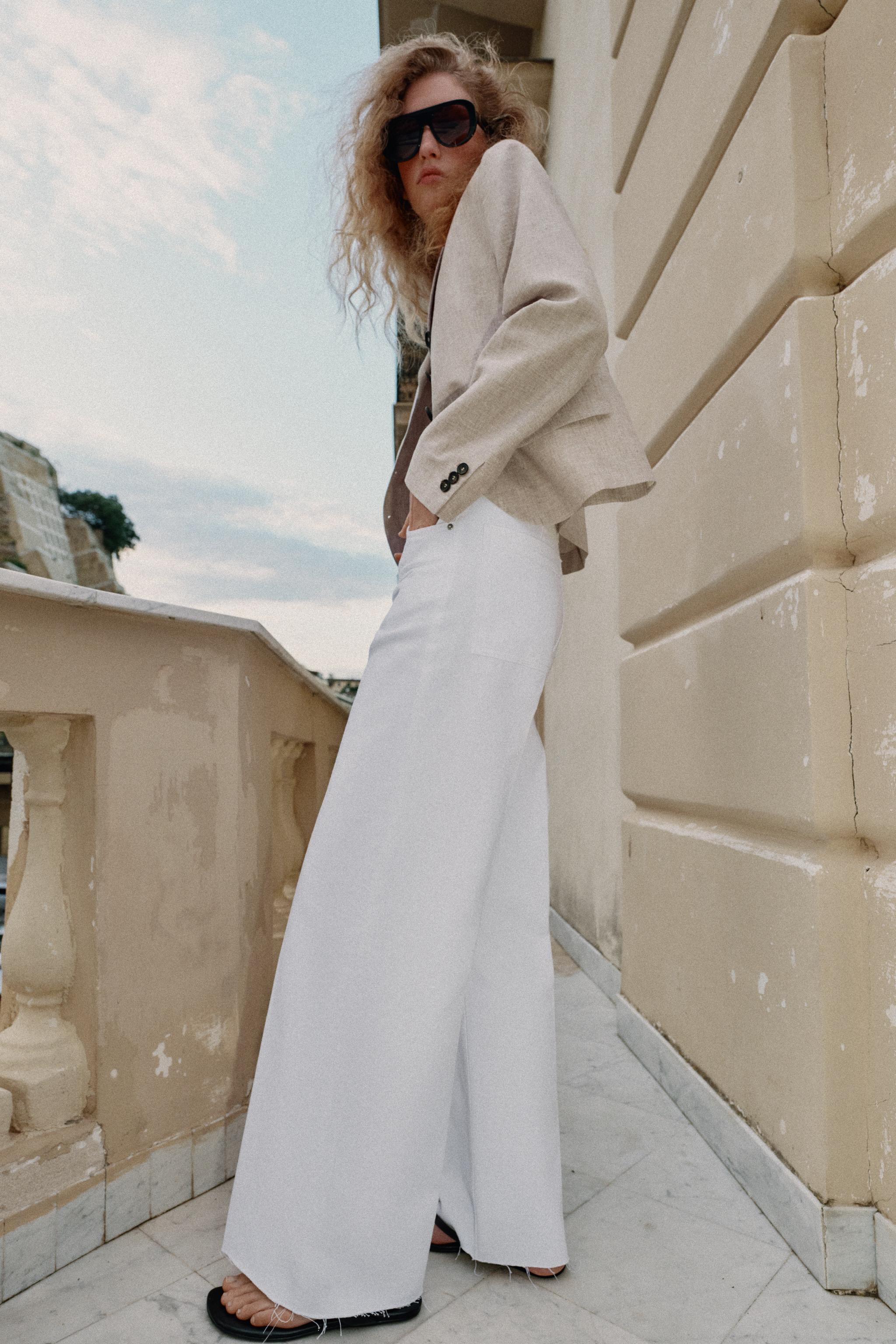 STRAIGHT CUT LINEN BLAZER WITH DARTS